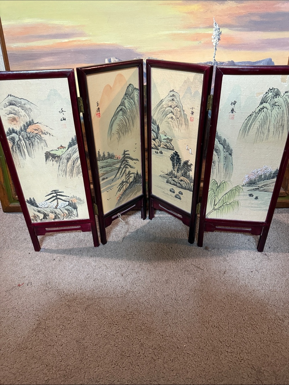 vintage Asian 4-panel tabletop screen features hand-painted silk panels